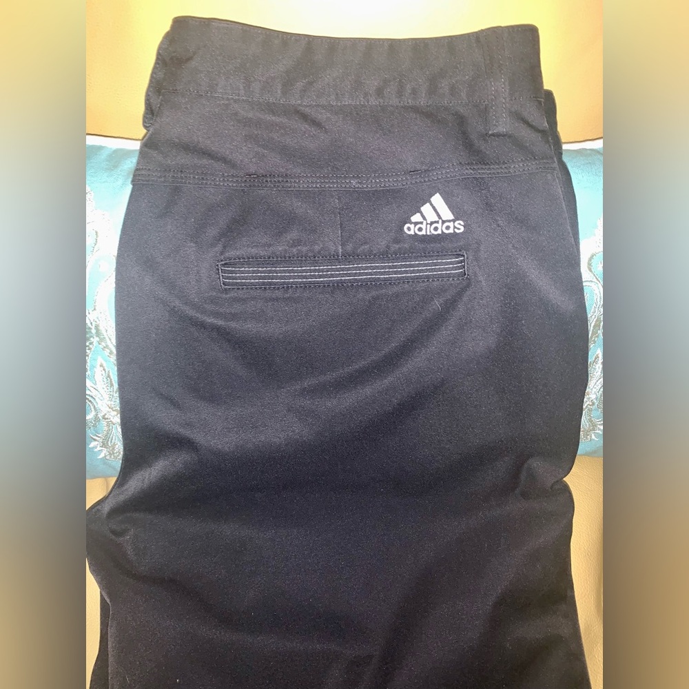 Adidas men’s shorts size 36 Golf